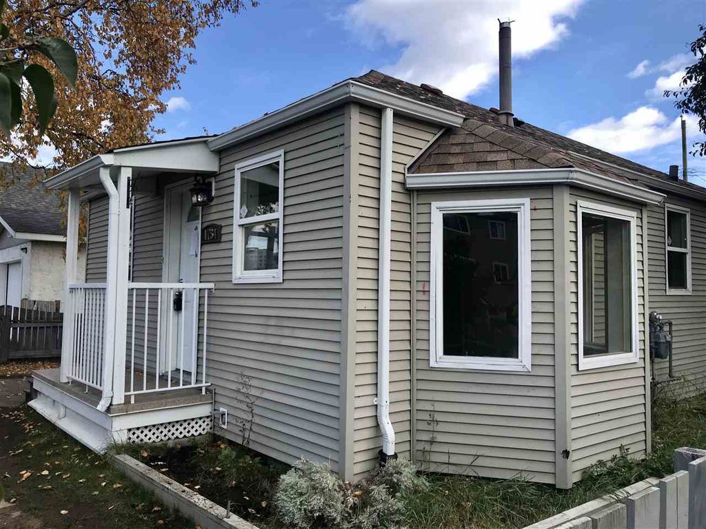 listing image 1100749392851088639