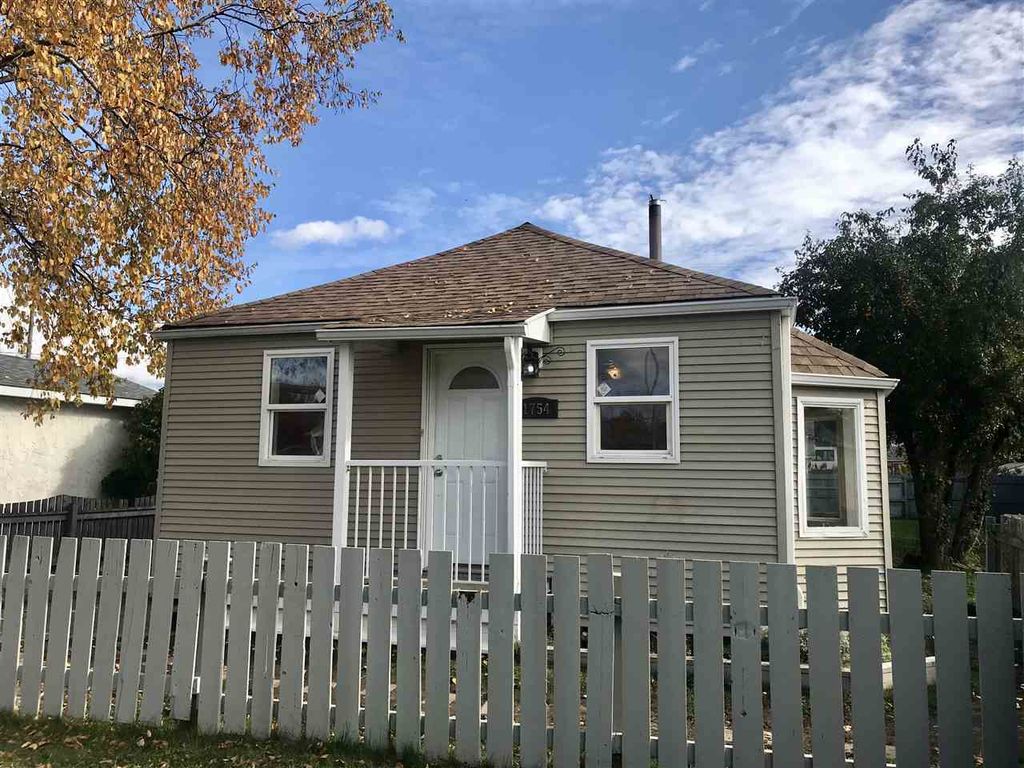 listing image 1102130016341298690