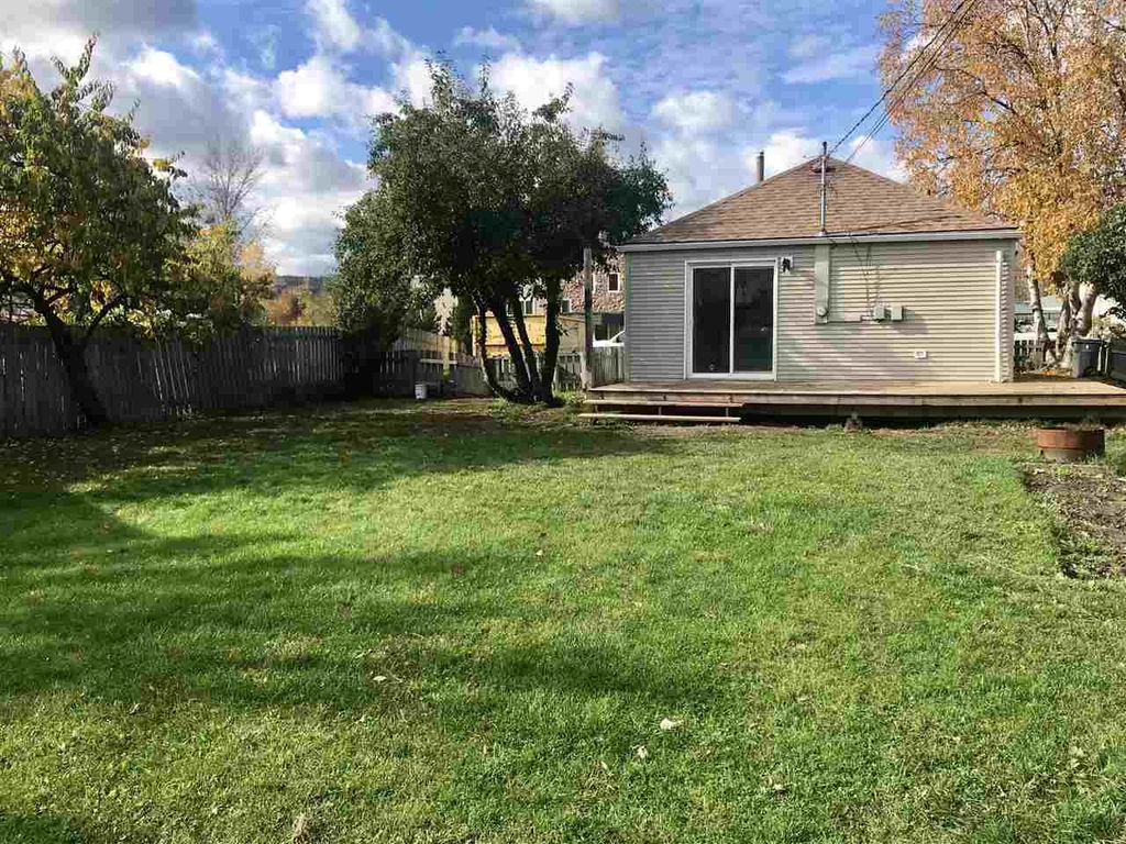 listing image 1104694234445848967