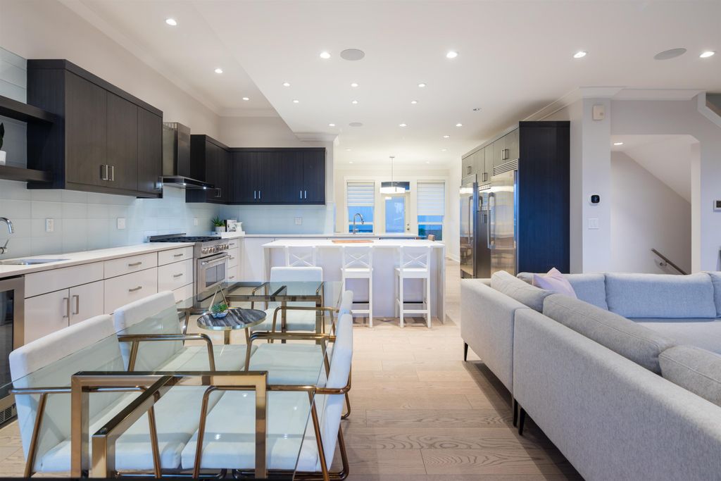 listing image 1102817146307899714