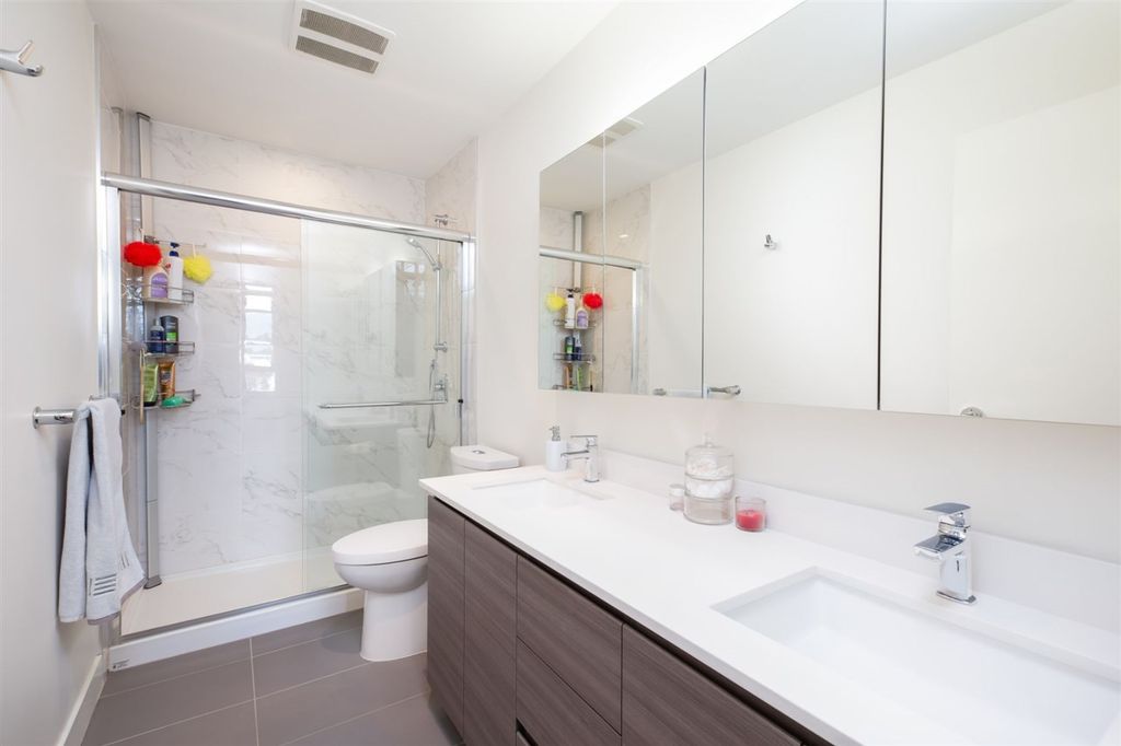 listing image 1103258991173437073