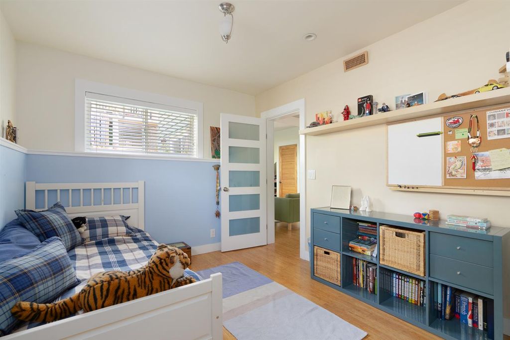 listing image 1102310117411343052