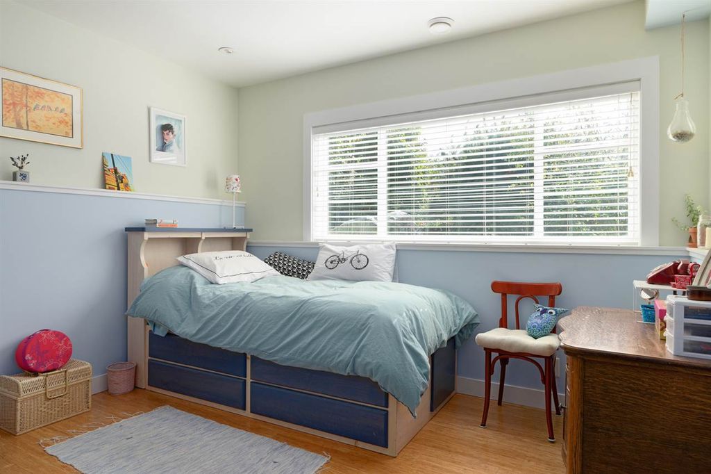 listing image 1100585579766194447