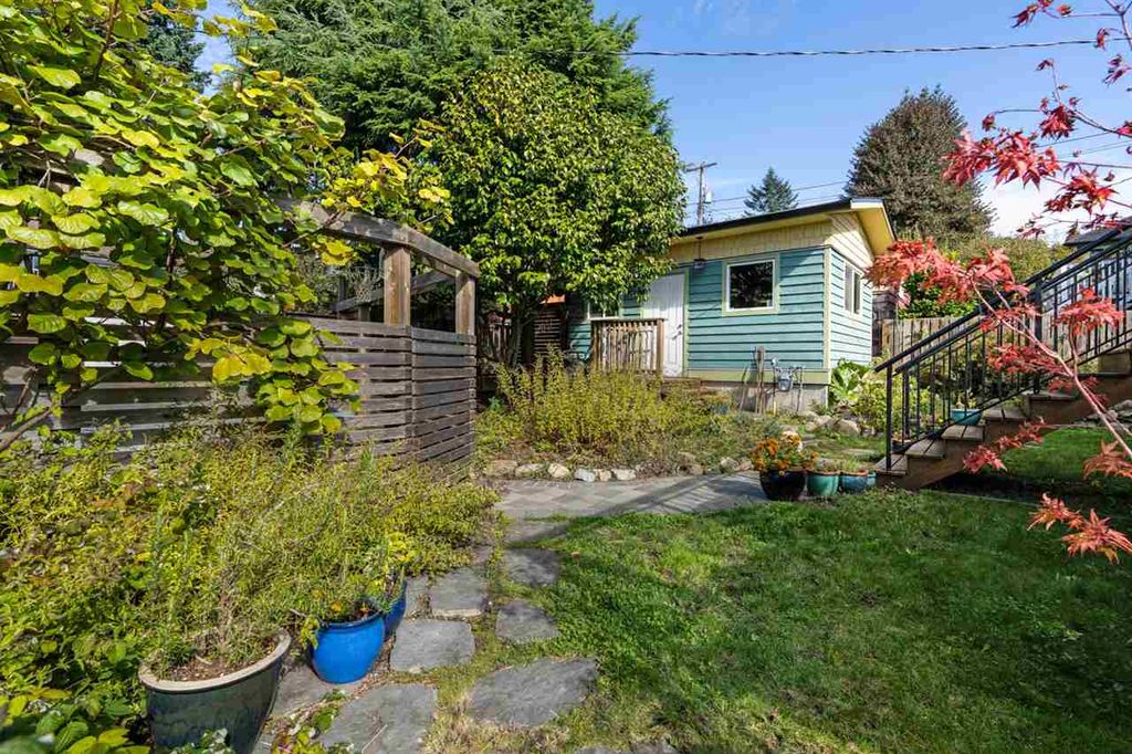 listing image 1103783097493099837