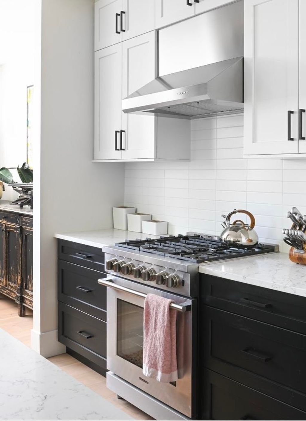 listing image 1101178926993935978