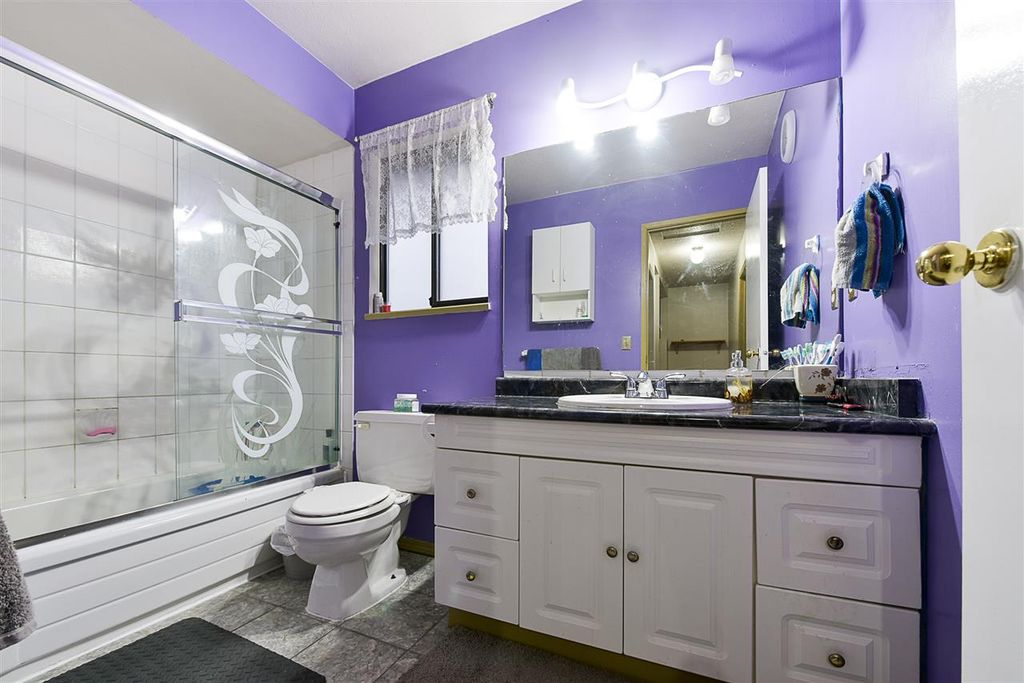 listing image 1101930923741558431