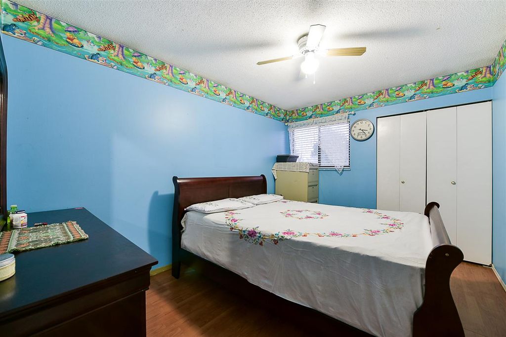listing image 1107757544400126420