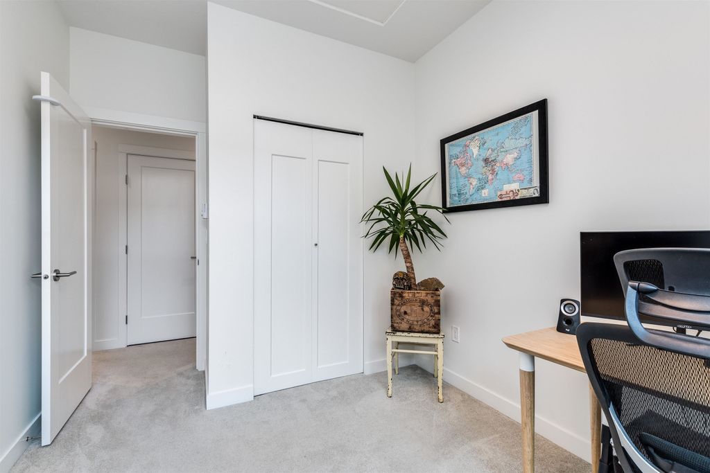 listing image 1106709132521639638