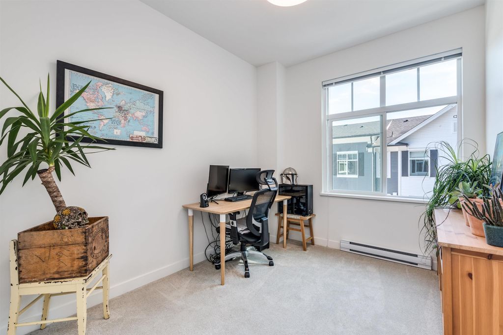 listing image 1104291277205145332