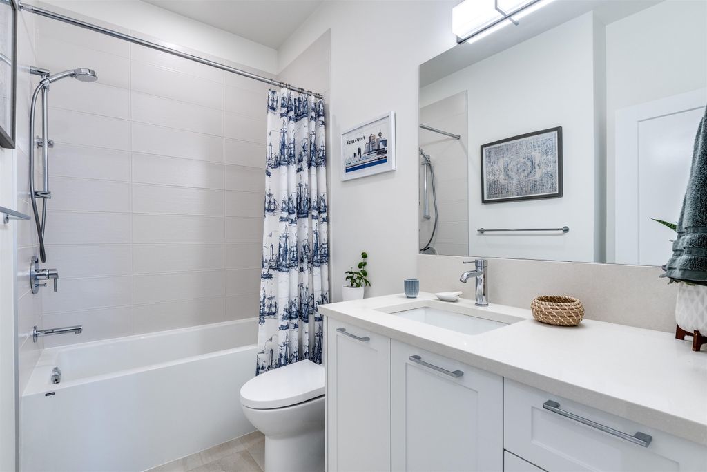 listing image 1103946964763545584