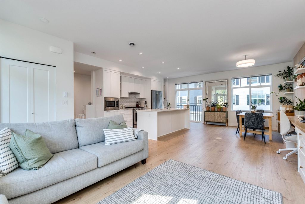 listing image 1105522364243222352