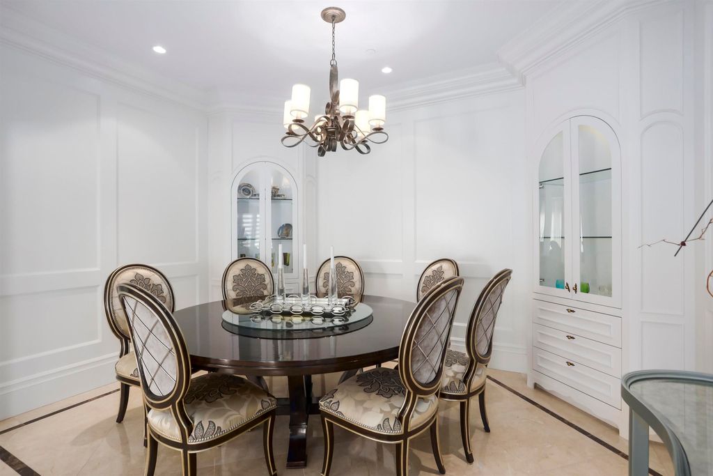 listing image 1103482002616251212