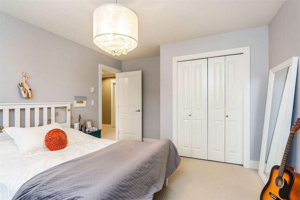 listing image 1108394487354446172