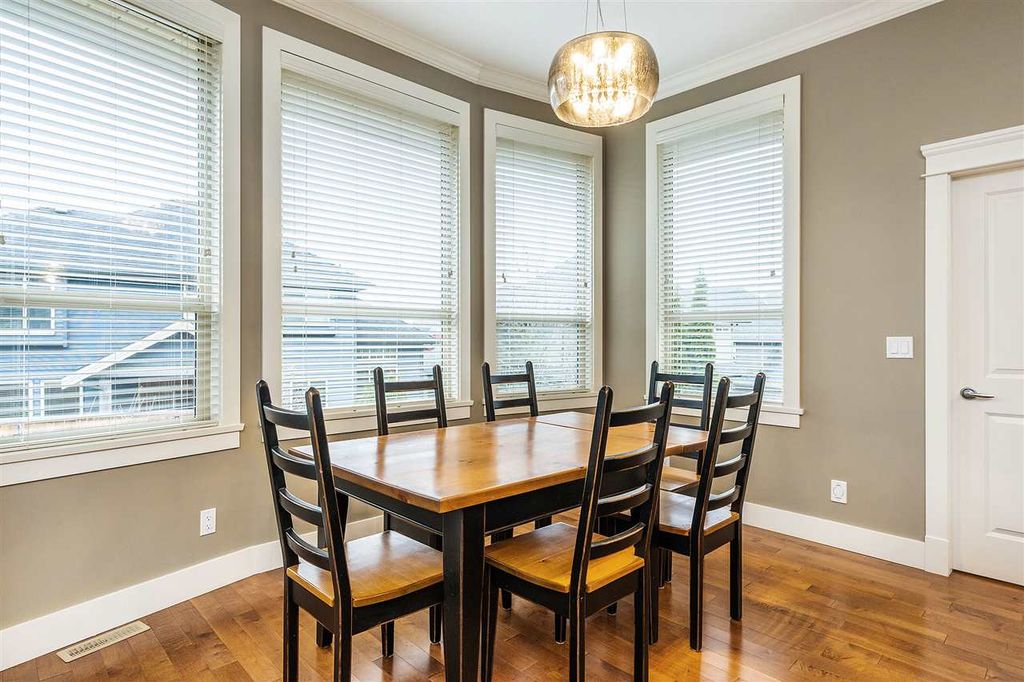 listing image 1107129108042248185