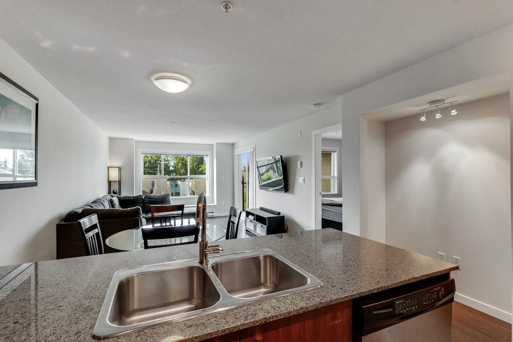 listing image 1106668004727632871