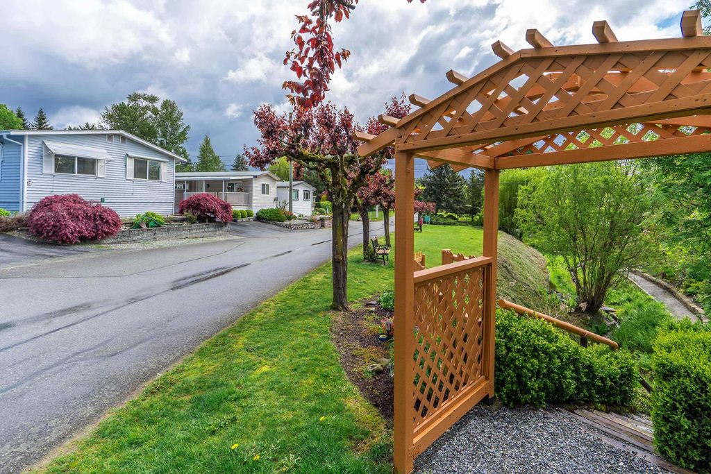 listing image 1101732559846952331