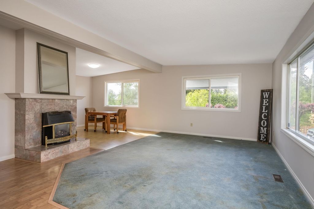listing image 1106018234262336525