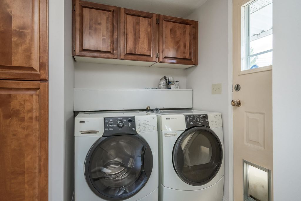 listing image 1109005167421531039