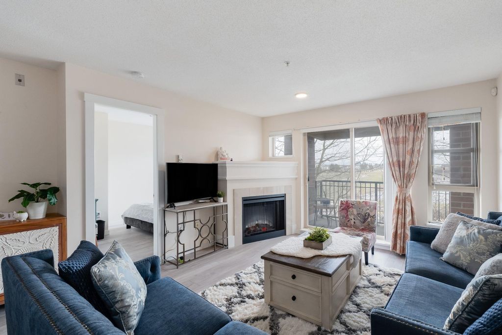 listing image 1105225389239047418