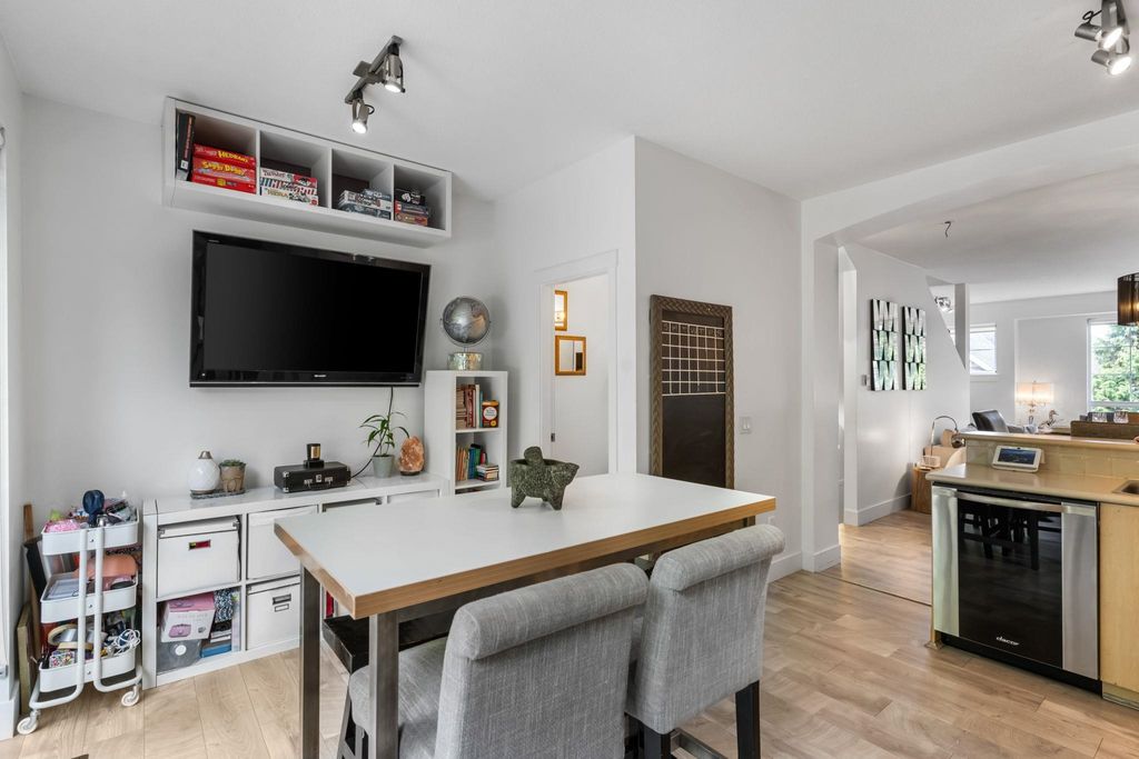 listing image 1109643450761103948