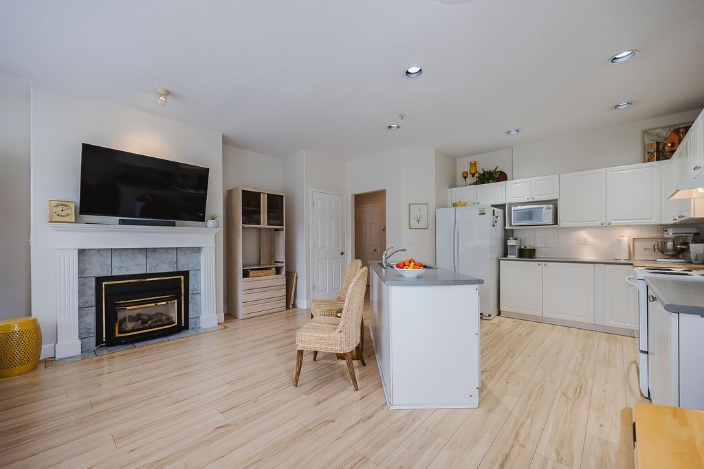 listing image 1105094274930039914