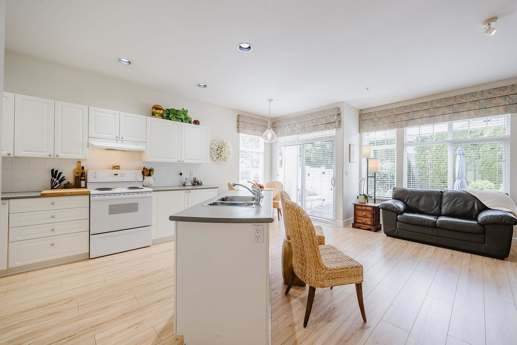 listing image 1109729428593501340
