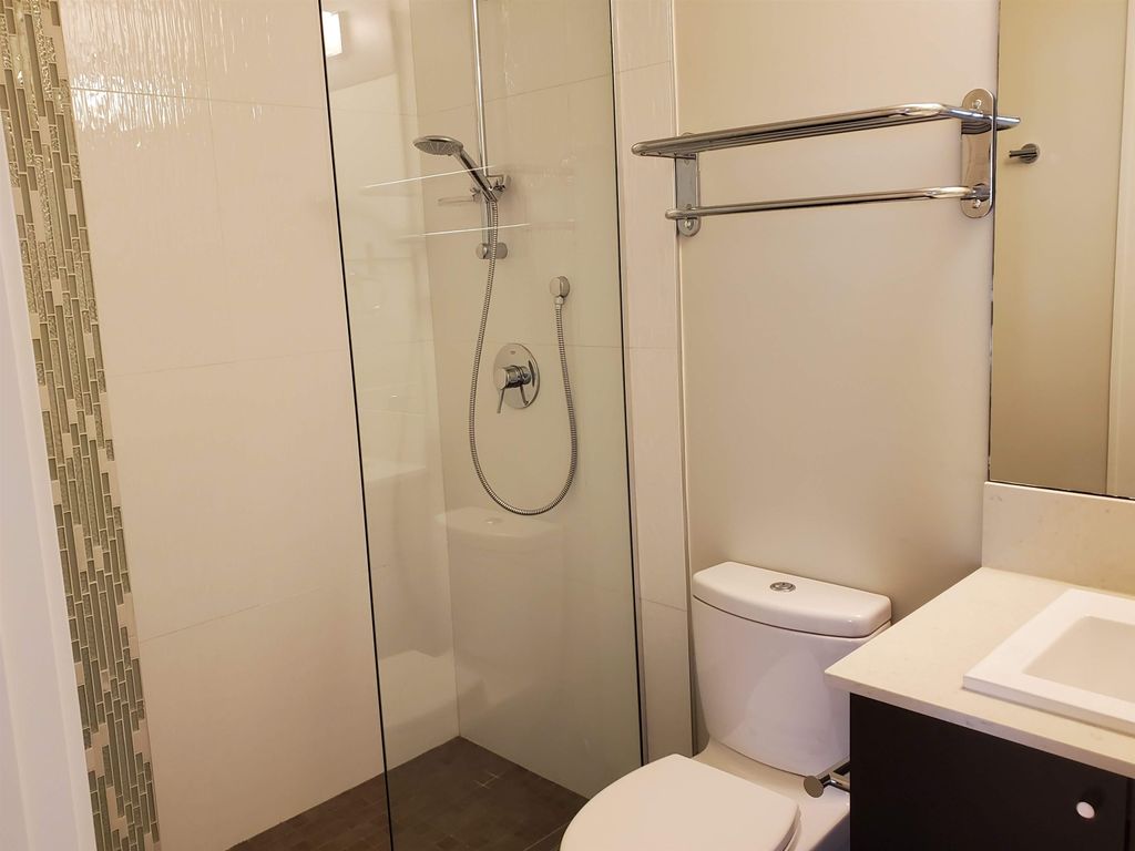 listing image 1101885151884781797