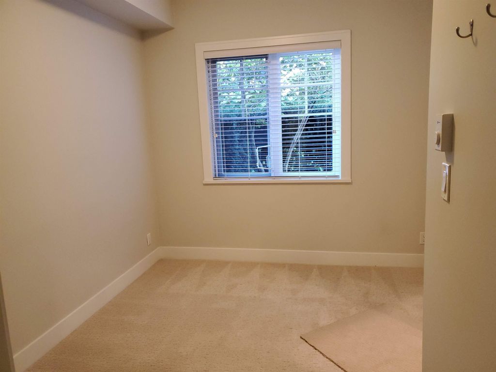 listing image 1109770243046958356