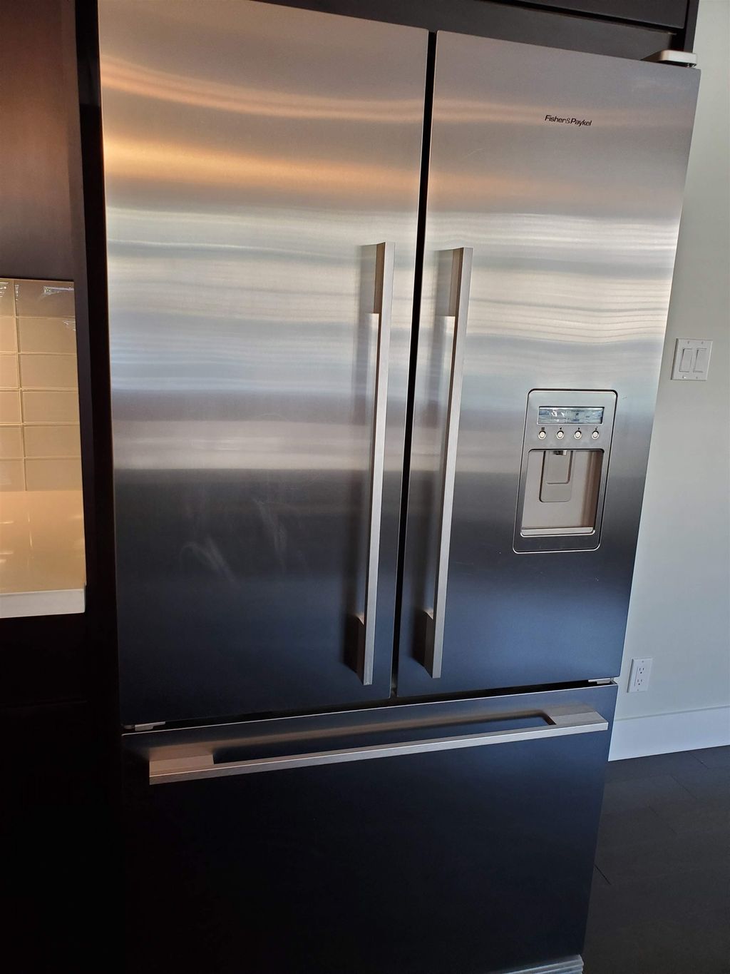 listing image 1101393030236582308