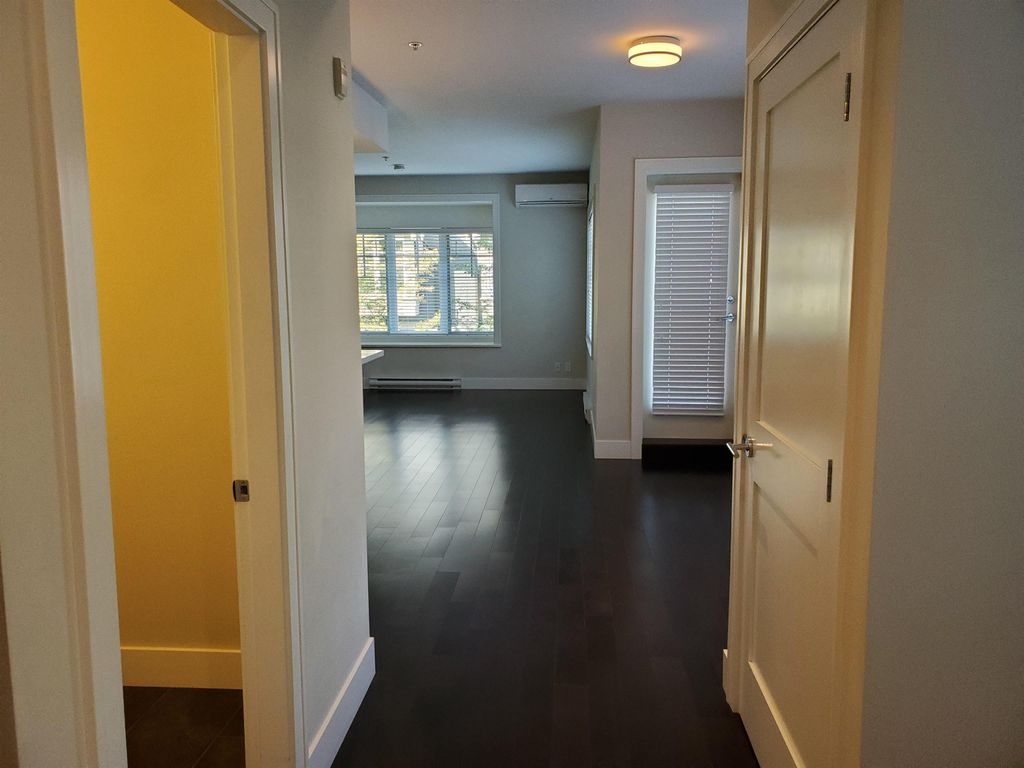 listing image 1107585834452624310