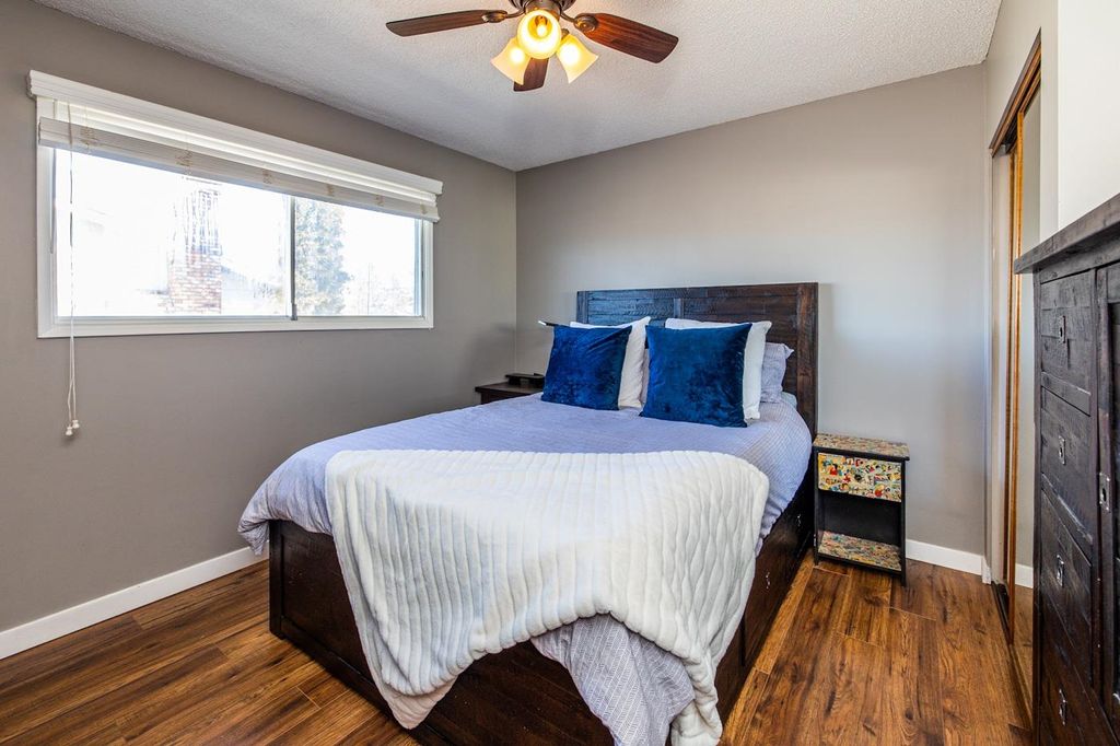 listing image 1100702204500561116