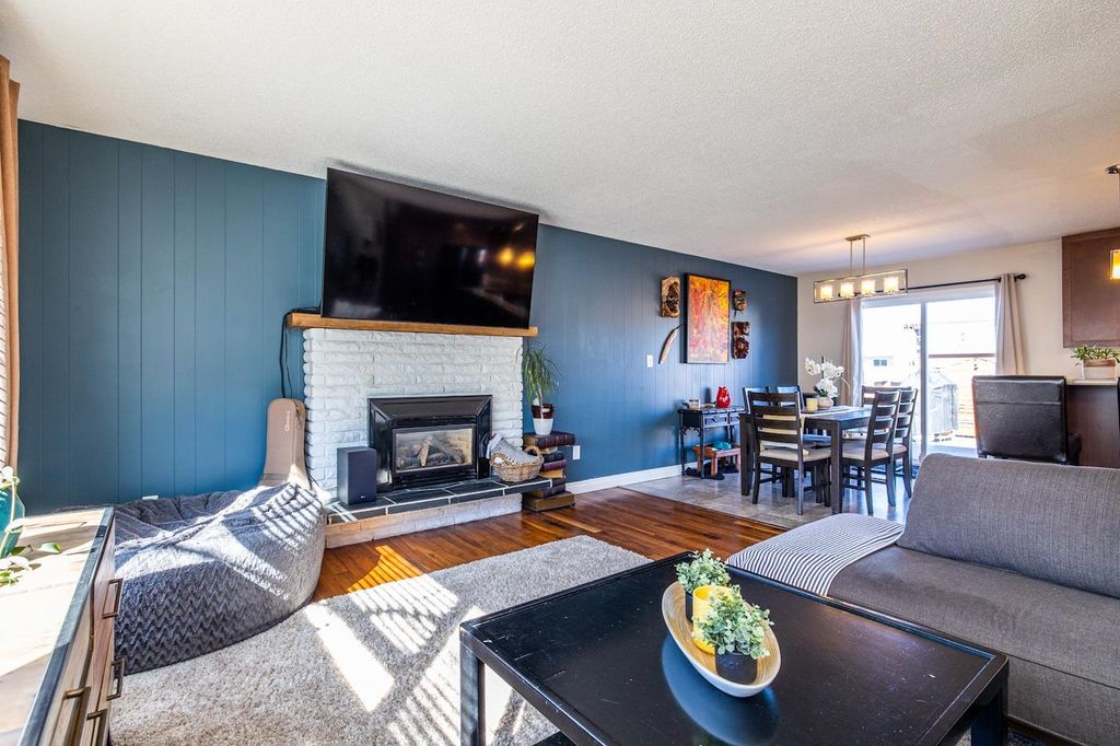 listing image 1103907921300853152