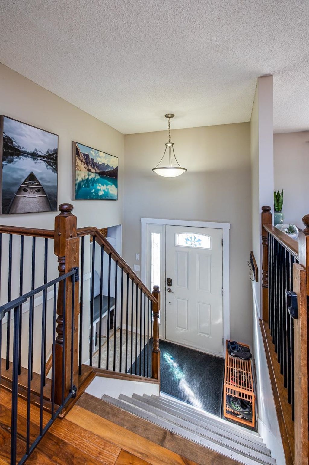 listing image 1102210423669885384