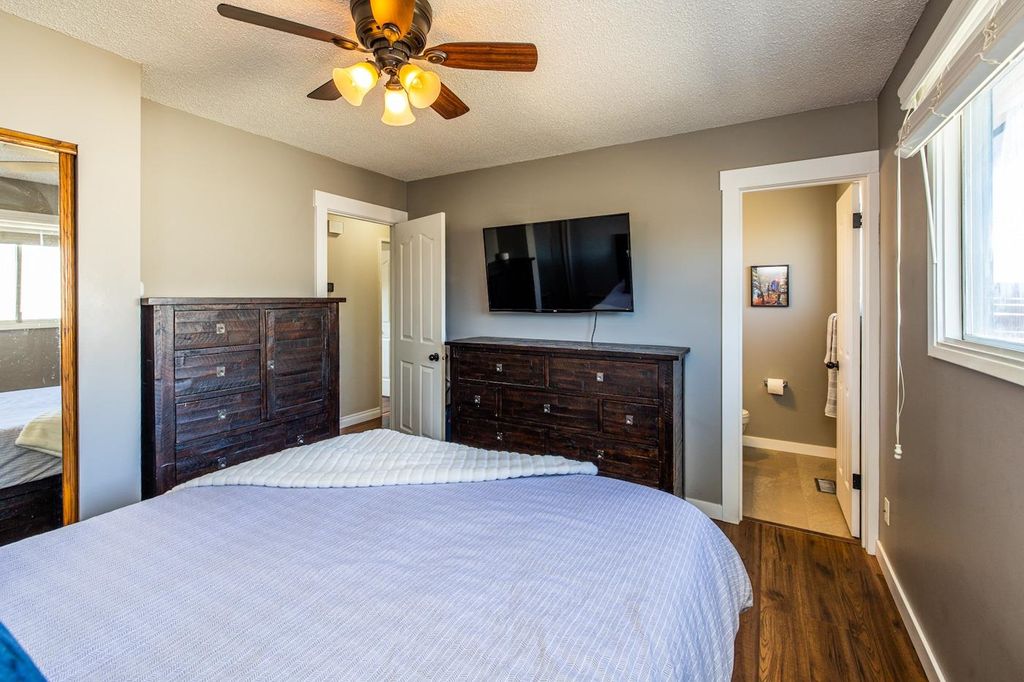 listing image 1105925064746234642