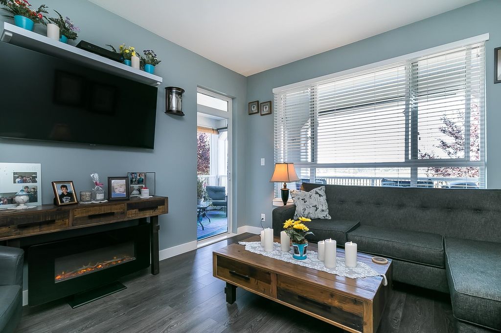 listing image 1108897452539979548