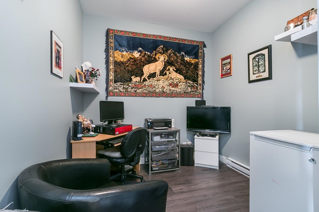 listing image 1102700462062031434