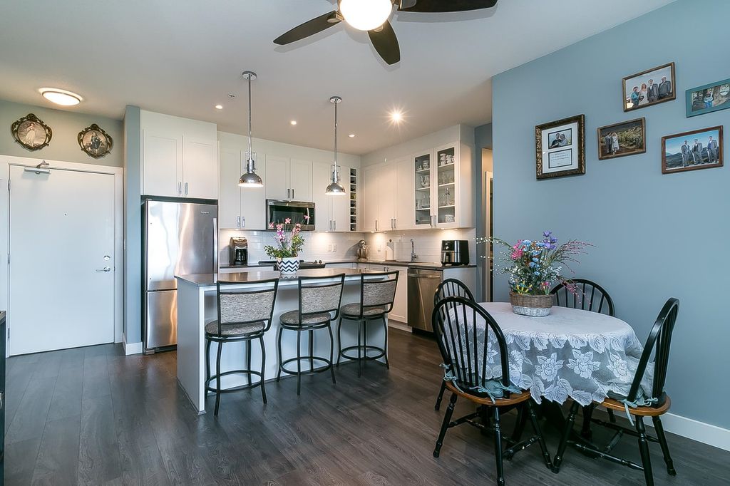 listing image 1100523092915016331