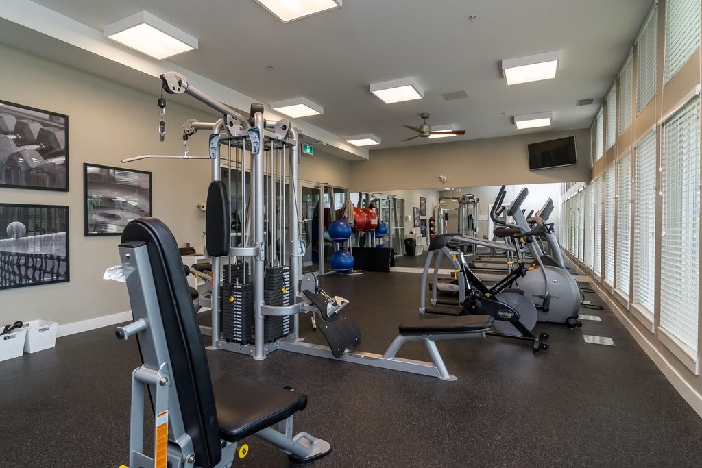 listing image 1109251443619671399