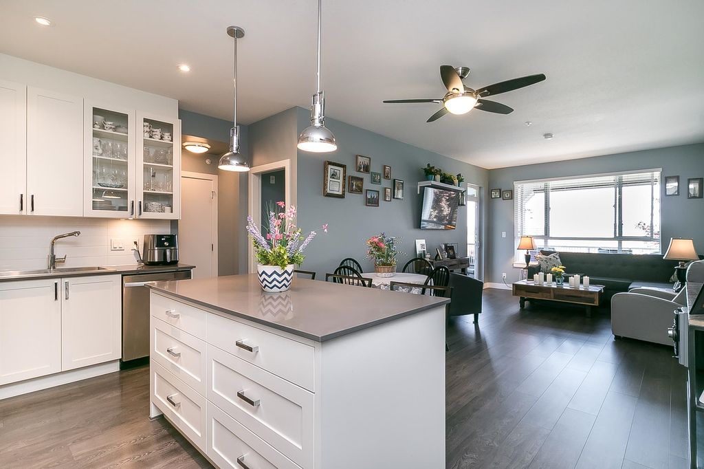 listing image 1100675961874701828