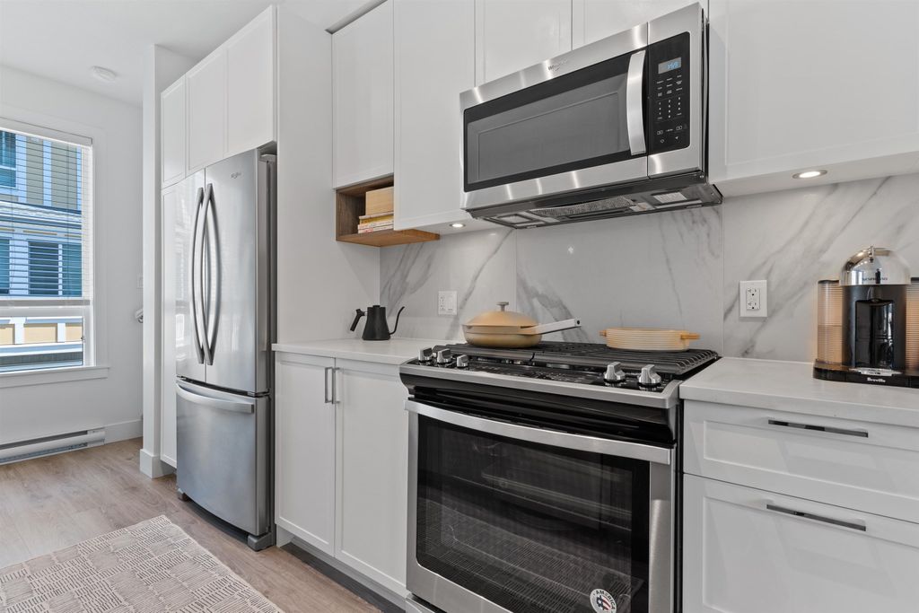 listing image 1104597971819279790