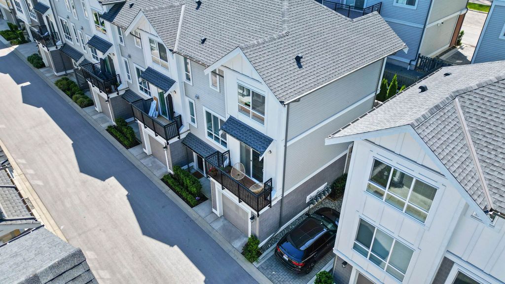 listing image 1105236517470044157