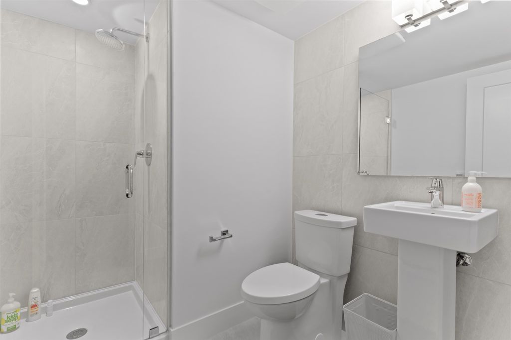 listing image 1101358551566364313