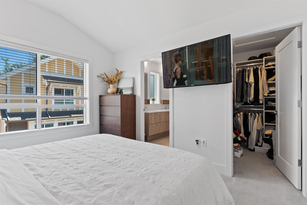 listing image 1109583196166067546