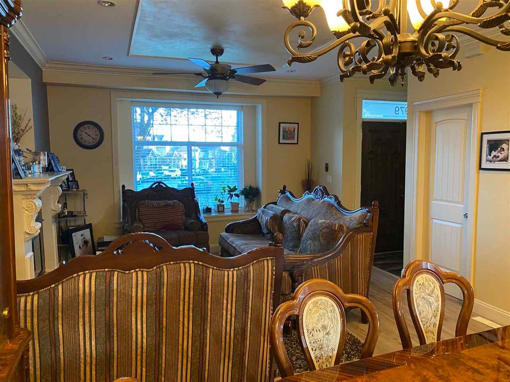 listing image 1106501469575254364