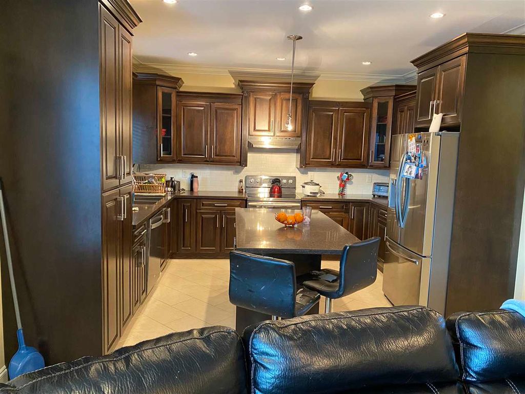 listing image 1103105686776413741