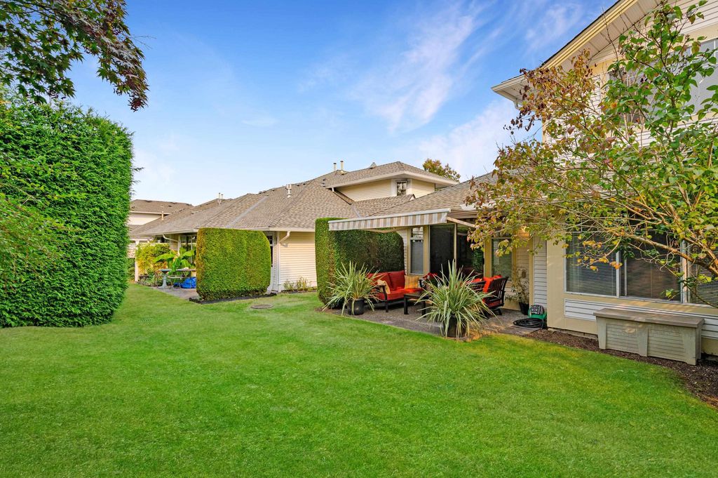 listing image 1104837101759399656