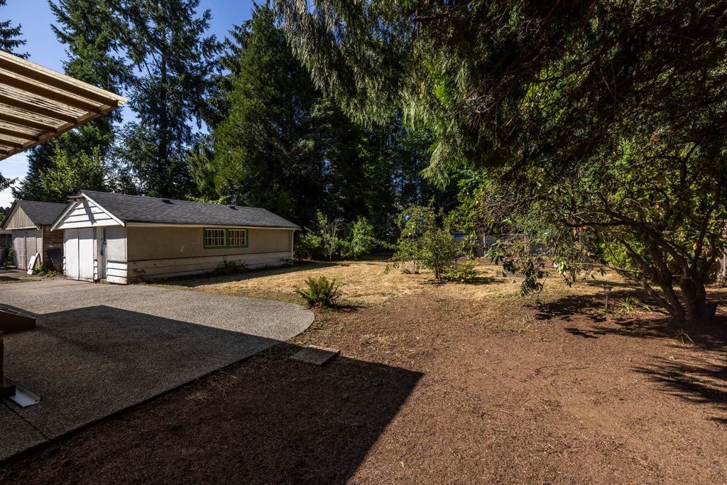 listing image 1101996980978234943