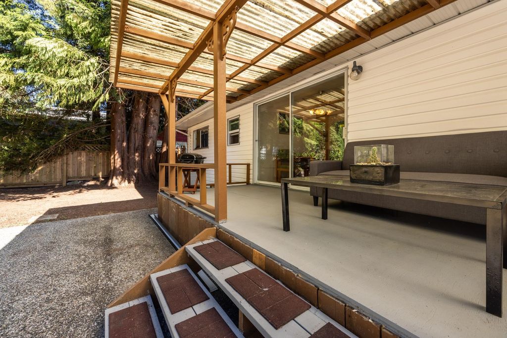 listing image 1106260289379802896
