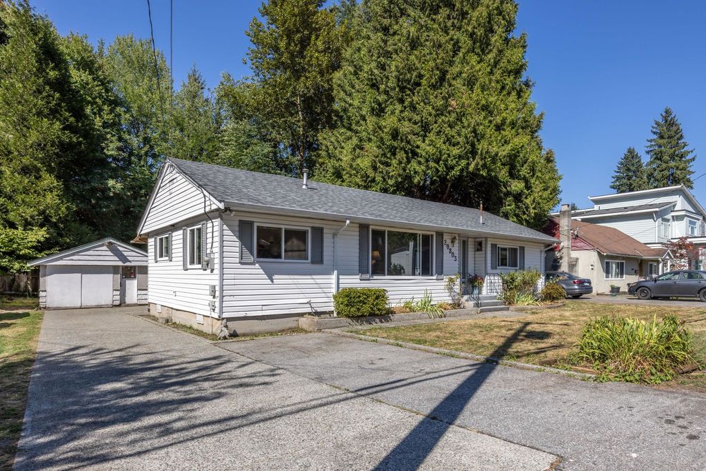 listing image 1103721177744879044