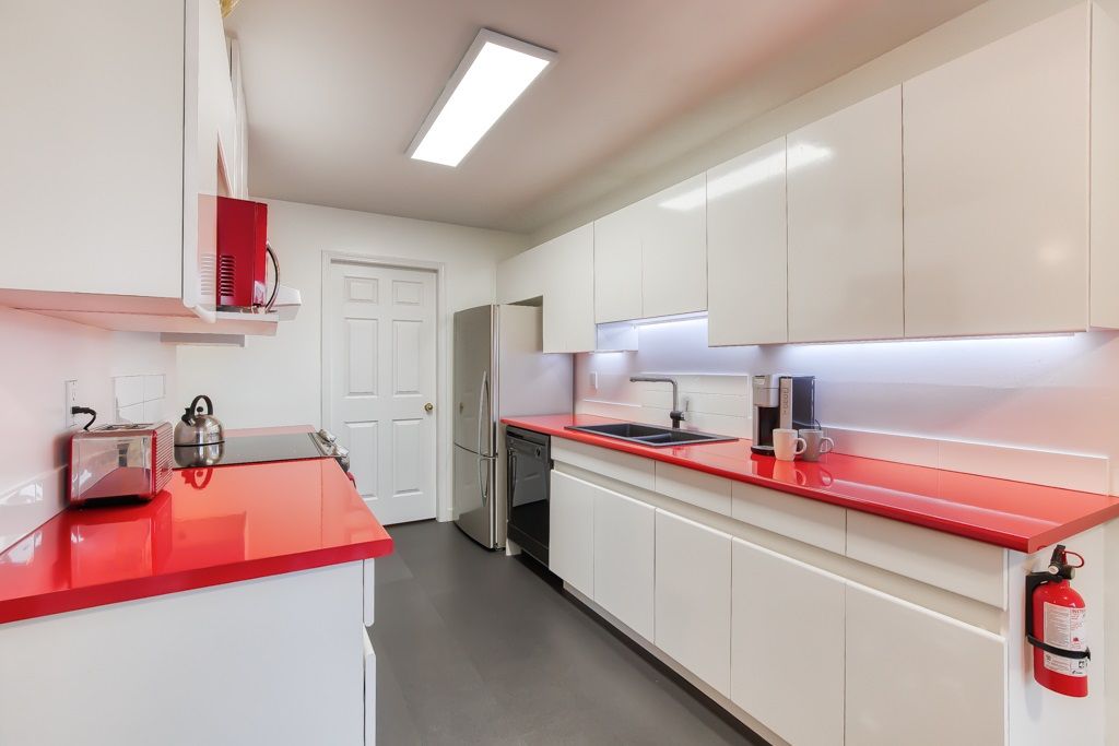 listing image 1108638794557036502
